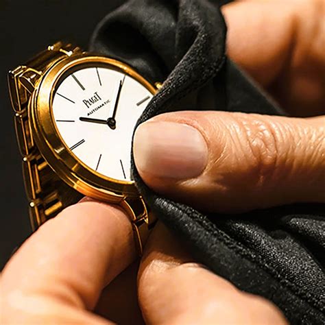 clean gold watch